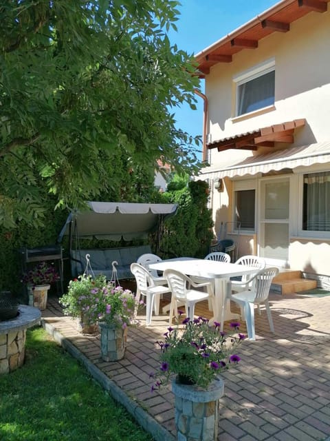 Property building, Garden, Garden view