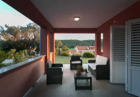 Patio, Garden, View (from property/room), Balcony/Terrace, Garden view
