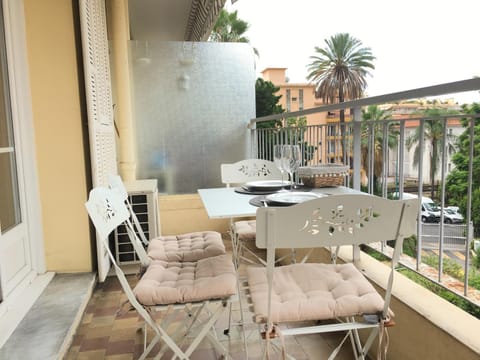 Le Minerve Apartment in Menton