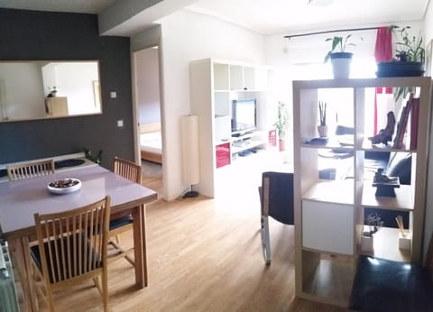 Communal lounge/ TV room, Dining area