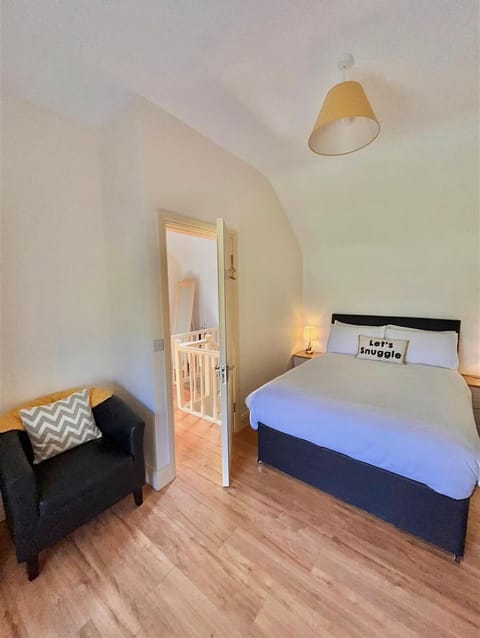 Hidden Hills Waterville - Private Farmhouse House in County Kerry