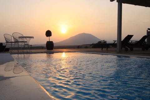 Natural landscape, Garden, Balcony/Terrace, Mountain view, Area and facilities, Area and facilities, Swimming pool, Swimming pool