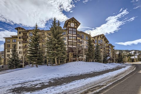 Passage Point 311 Condo Apartment in Copper Mountain