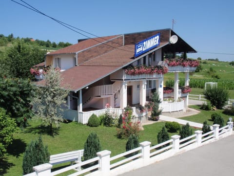 Facade/entrance, Garden