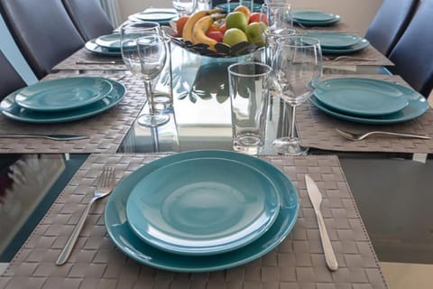 Waters-Edge Complex Apartment in Marsaskala