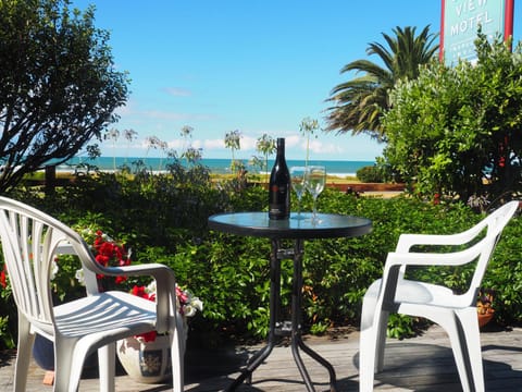 Garden, Sea view