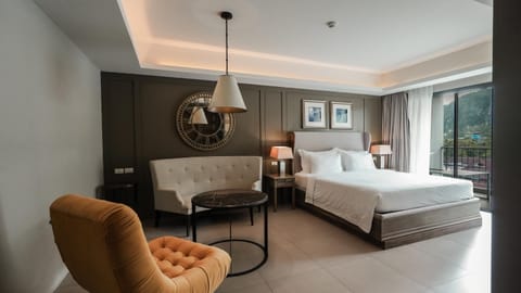 Seating area, Bedroom