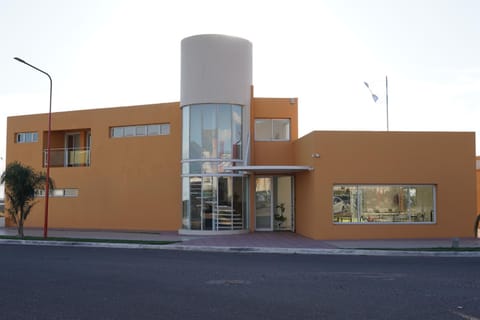 Property building, Day