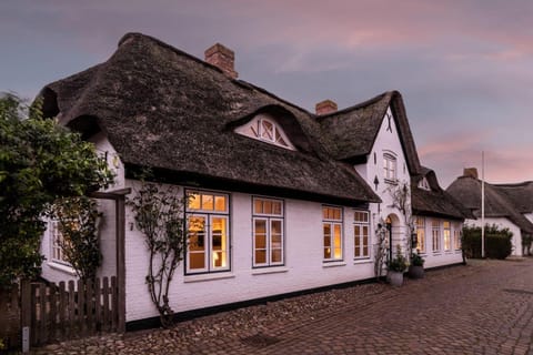 von-Deska-Countryhouses-Kapitaens-Fluegel House in Nordfriesland