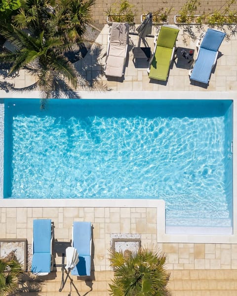 Day, Pool view, Swimming pool, sunbed
