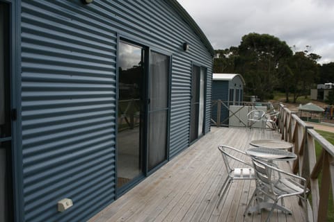 Scamander Tourist Park Campground/ 
RV Resort in Scamander