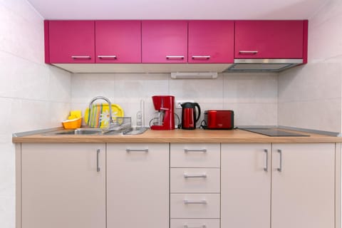 Guest house Lenka Bed and Breakfast in Brela