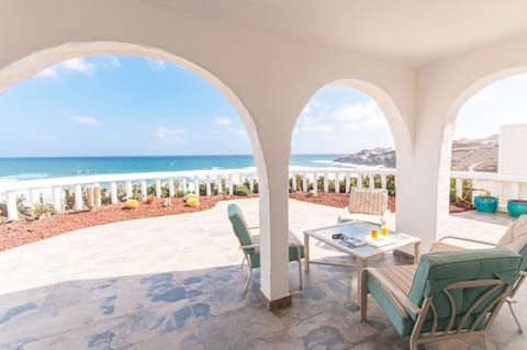 Day, Garden, View (from property/room), Balcony/Terrace, Balcony/Terrace, Beach, Sea view