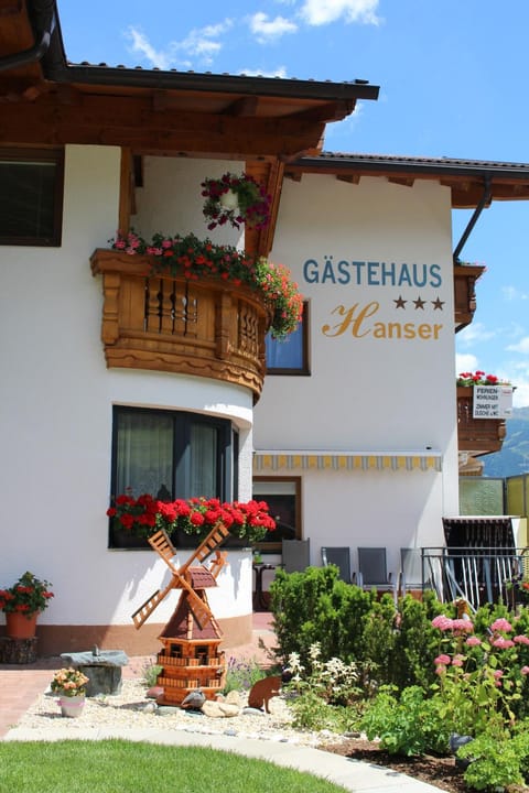 Balcony/Terrace, Garden view