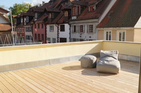 Property building, Balcony/Terrace