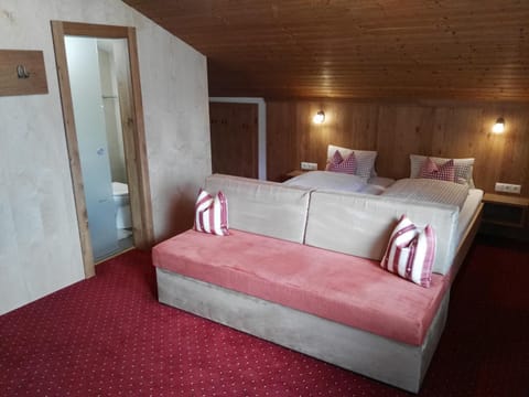 Landhaus Hubert Fiegl Bed and Breakfast in Trentino-South Tyrol