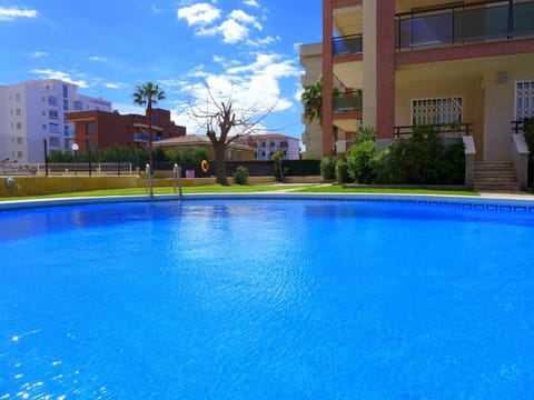 Facade/entrance, Garden, Swimming pool