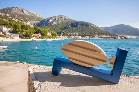 Decorative detail, Sea view