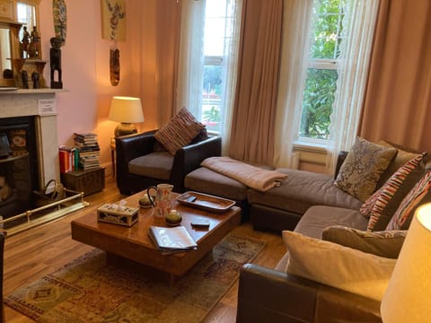 Mountroyal Victorian Self Catering Apartment 2 Apartment in Belfast