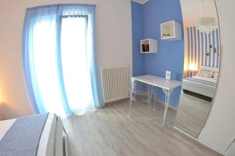 Bed, Balcony/Terrace, Bedroom