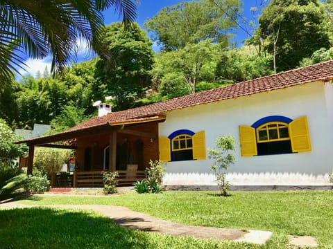 Facade/entrance, Garden