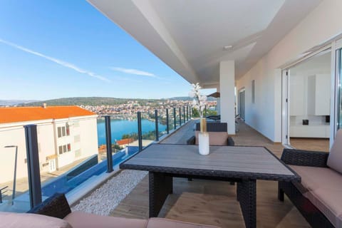 BBQ facilities, Balcony/Terrace