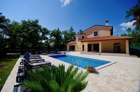 Patio, Garden, Balcony/Terrace, Swimming pool