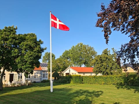 Property building, Garden view