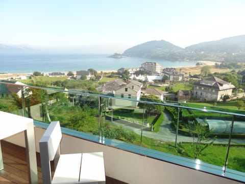 View (from property/room), Balcony/Terrace, Beach, Bedroom, Sea view