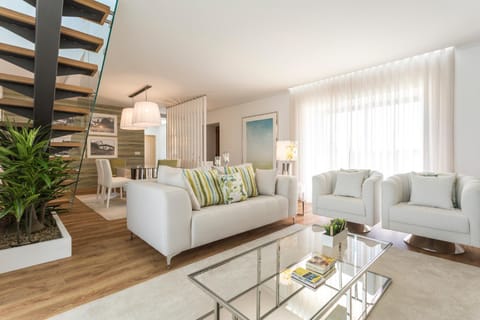 Living room, Seating area