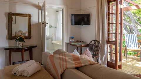 Eastcliff Cottage Apartment in Hermanus