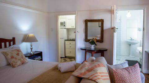 Eastcliff Cottage Apartment in Hermanus