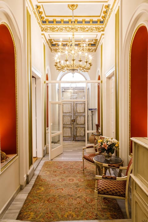 Facade/entrance, Seating area