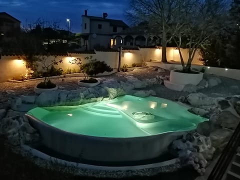 Pool view, Swimming pool, Swimming pool