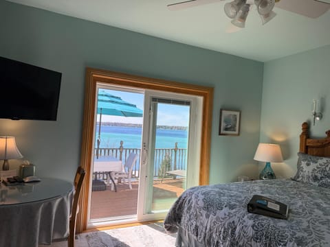 The Torch Lake Bed and Breakfast Hotel in Torch Lake