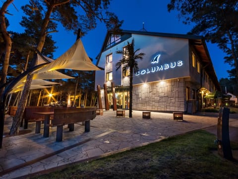 Property building, Facade/entrance, Night, Location