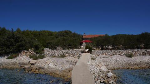 Facade/entrance, Beach, Sea view