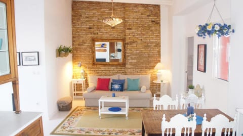 Living room, Decorative detail