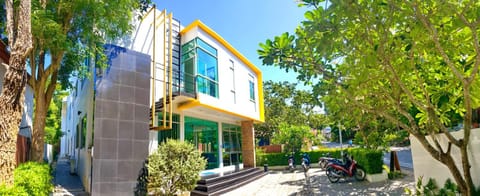 Garden, Area and facilities