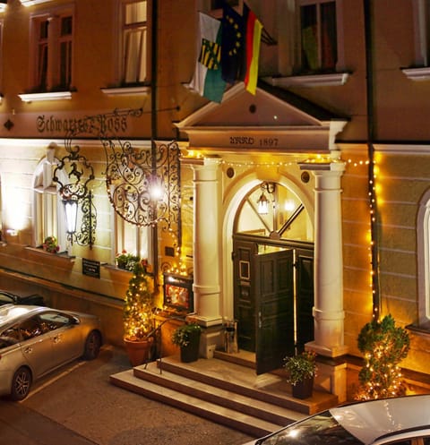 Property building, Facade/entrance