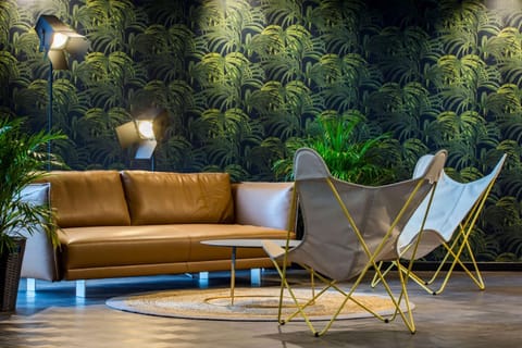 Meeting/conference room