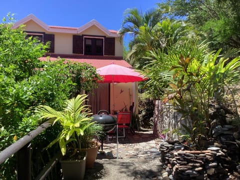 Patio, Facade/entrance, Garden, Garden view