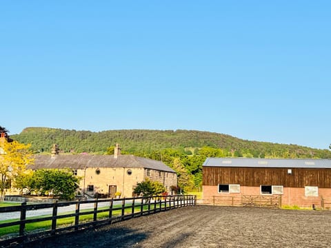 Property building, Natural landscape, Mountain view