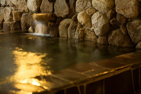 Spa and wellness centre/facilities, Public Bath