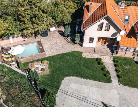 Lodge Zeleni svet Nature lodge in Serbia