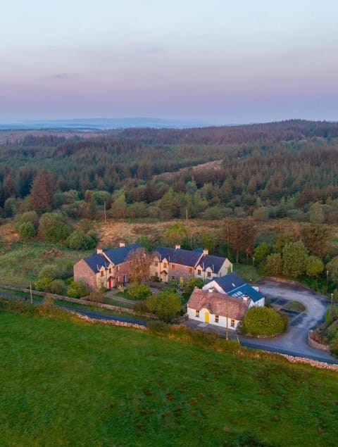 Neighbourhood, Natural landscape, Bird's eye view, Street view