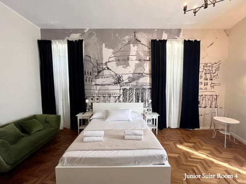 Be Your Home - Guest House Fuori Dal Porto Bed and Breakfast in Civitavecchia