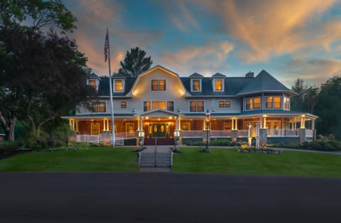 Property building, Sunrise
