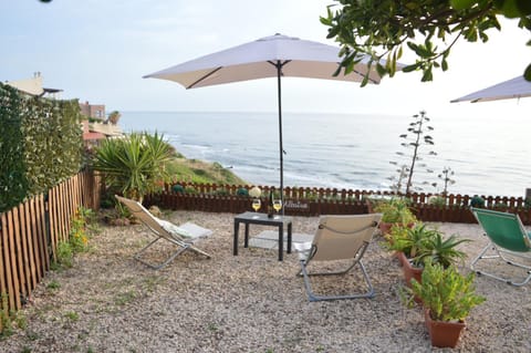 Garden, Sea view