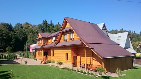 Property building, Garden, Garden view
